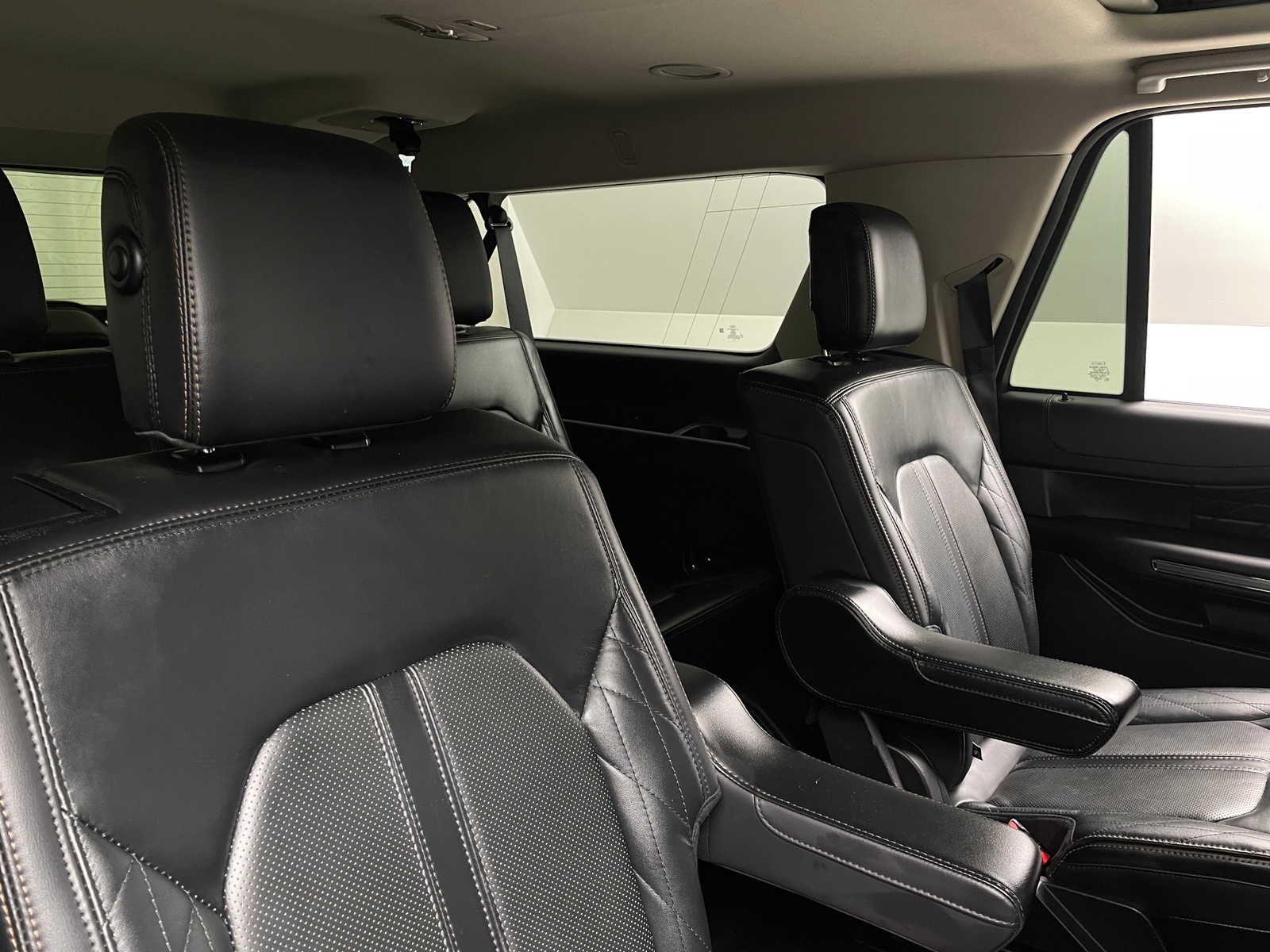 Thumbnail: 2020 Ford Expedition MAX - 5