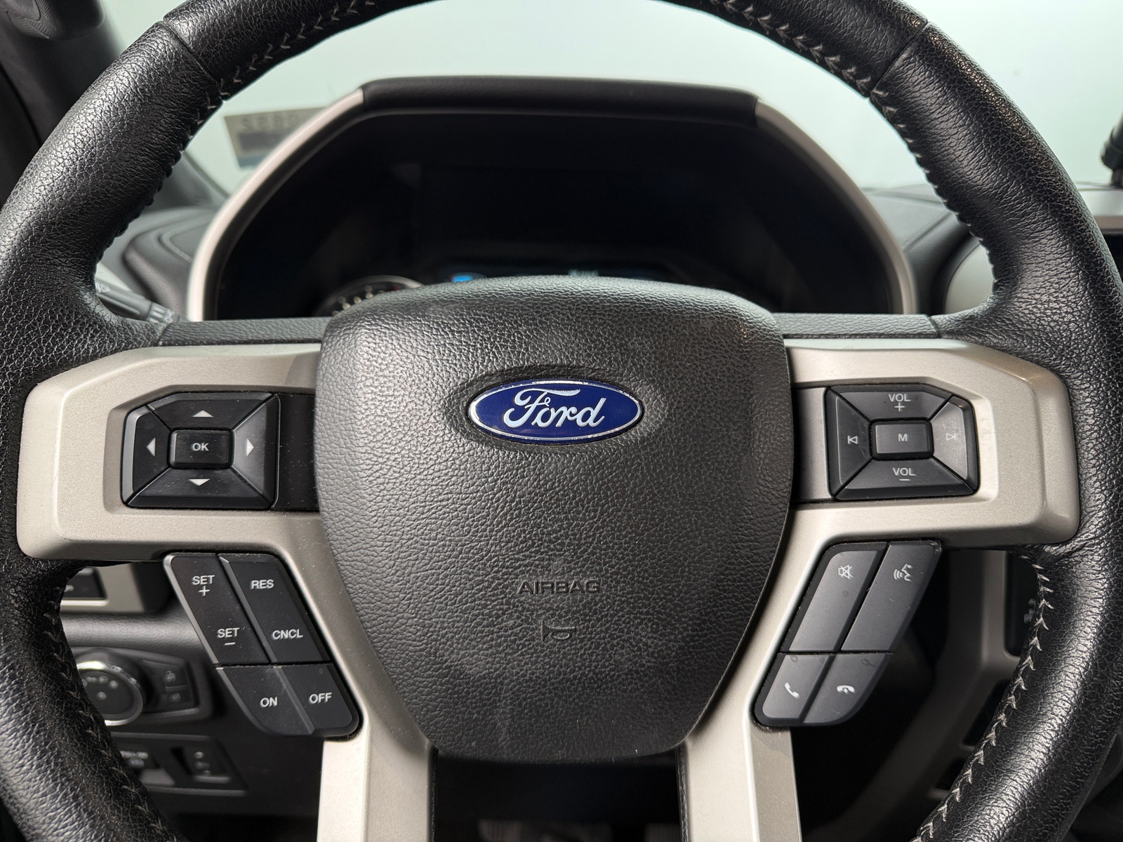 Thumbnail: 2018 Ford Econoline - 4