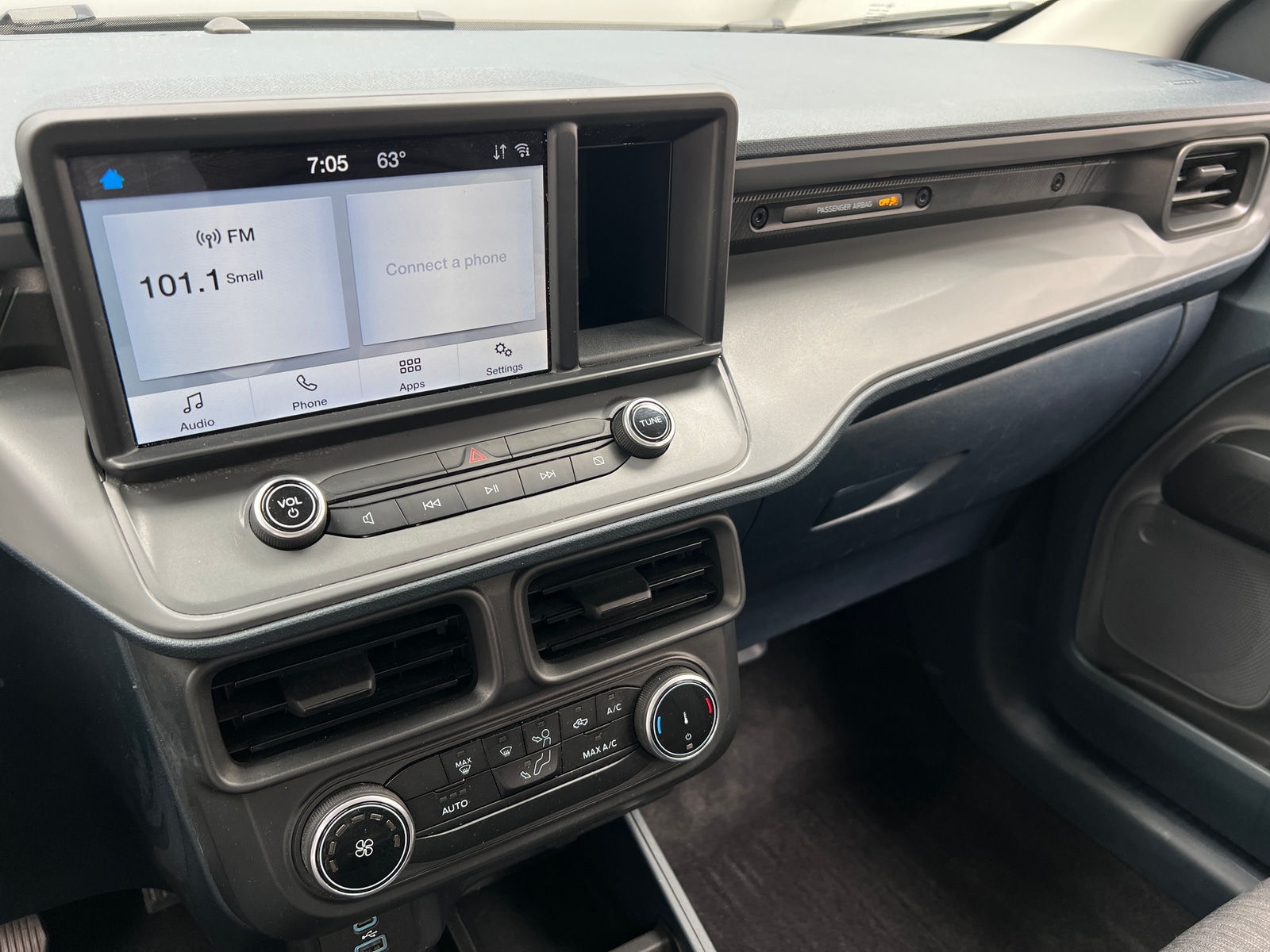 Thumbnail: 2023 Ford Maverick - 4