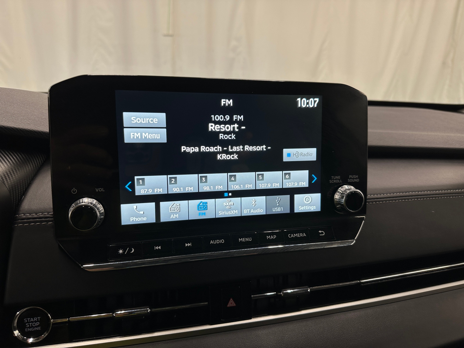 Thumbnail: 2024 Mitsubishi Outlander - 3