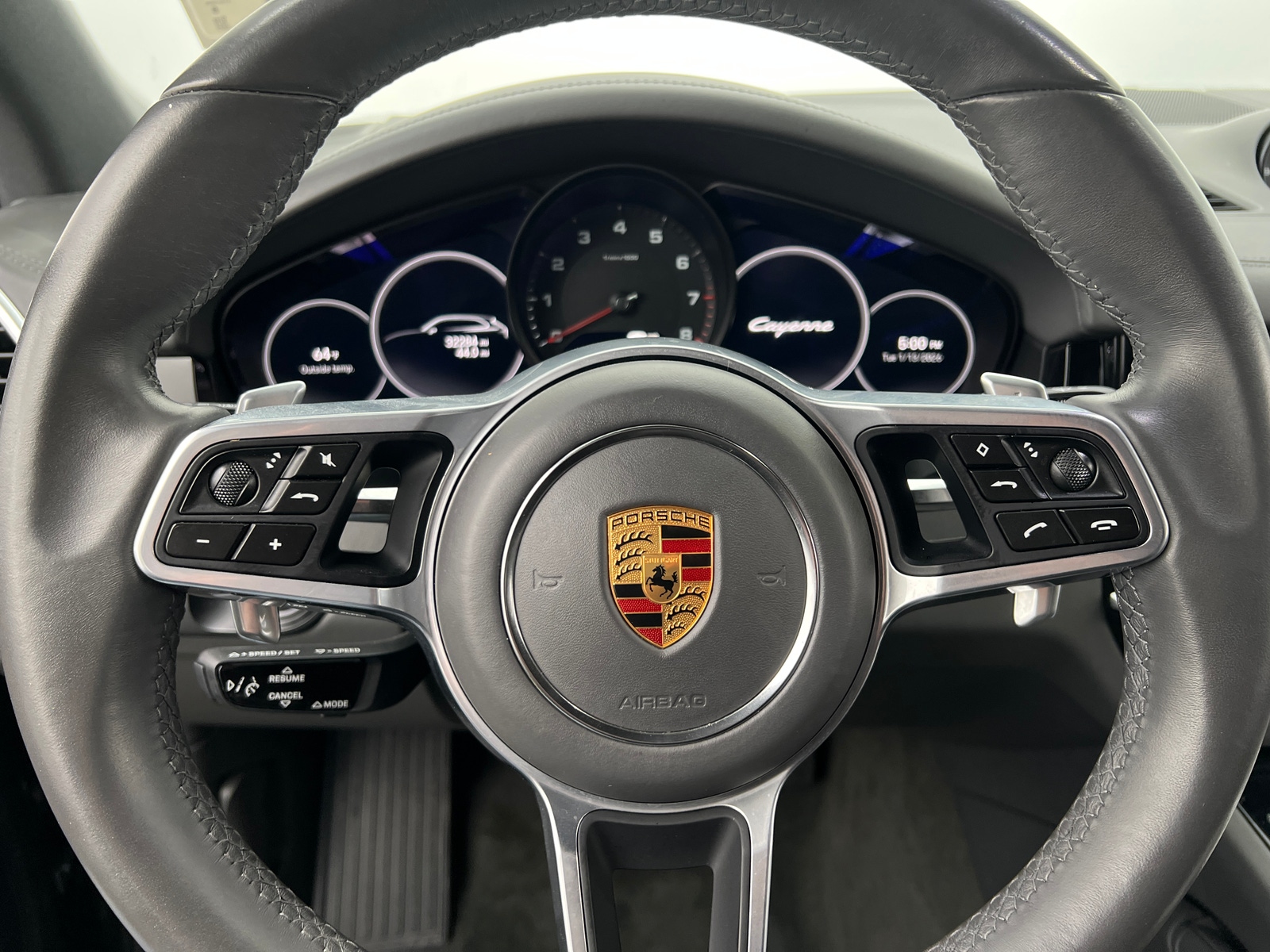 Thumbnail: 2022 Porsche Cayenne - 4