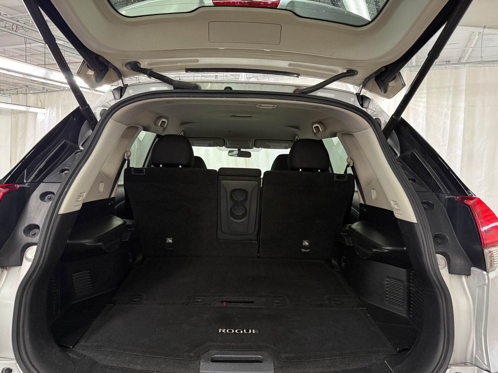 Thumbnail: 2018 Nissan Rogue - 7