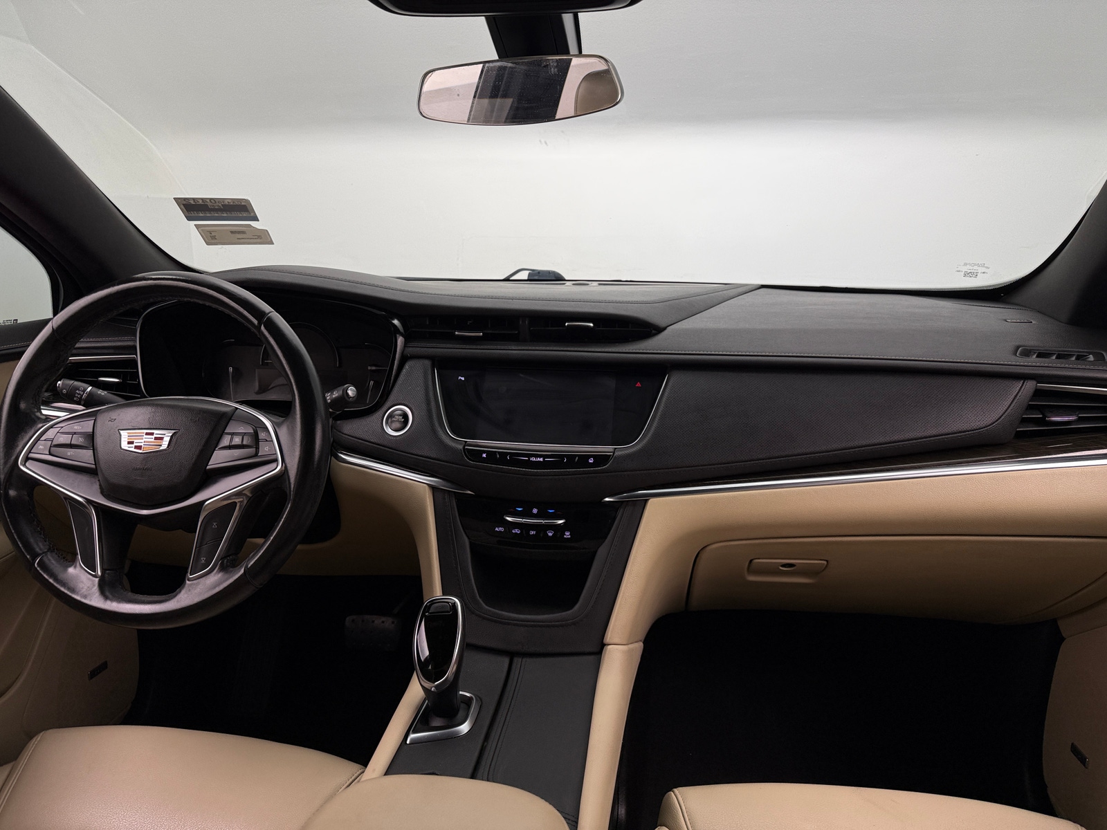 Thumbnail: 2019 Cadillac XT5 - 2