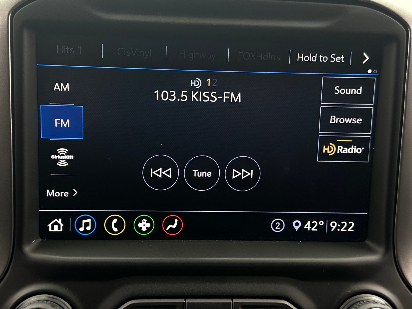 Thumbnail: 2020 Chevrolet Silverado 1500 - 4