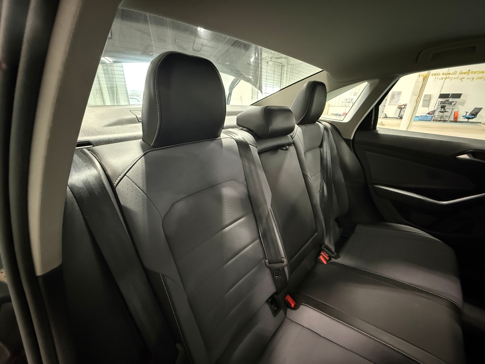 Thumbnail: 2025 Volkswagen Jetta - 5