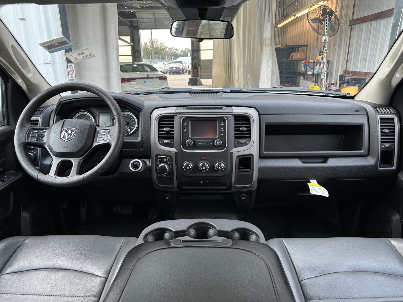 Thumbnail: 2024 RAM 1500 Classic - 2