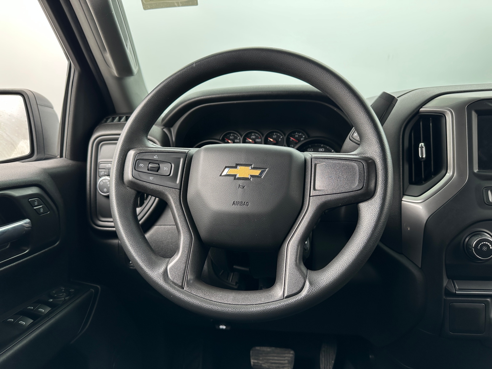 Thumbnail: 2020 Chevrolet Silverado 1500 - 5