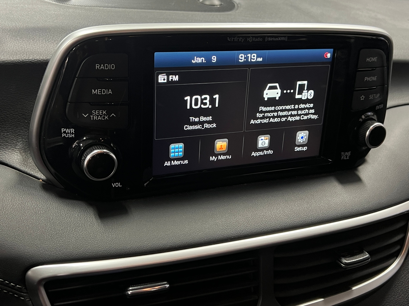 Thumbnail: 2020 Hyundai Tucson - 3