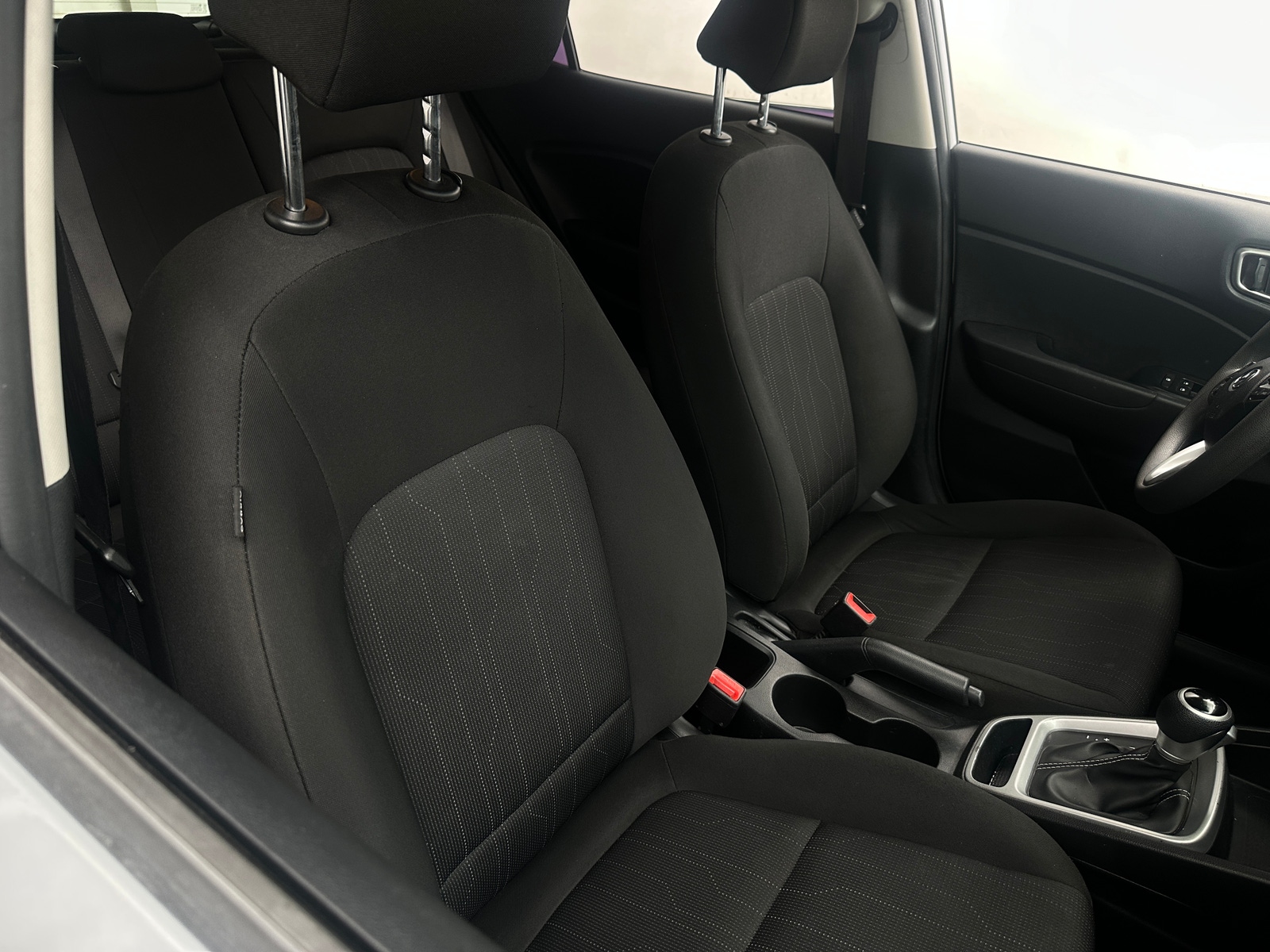 Thumbnail: 2022 Hyundai Venue - 2