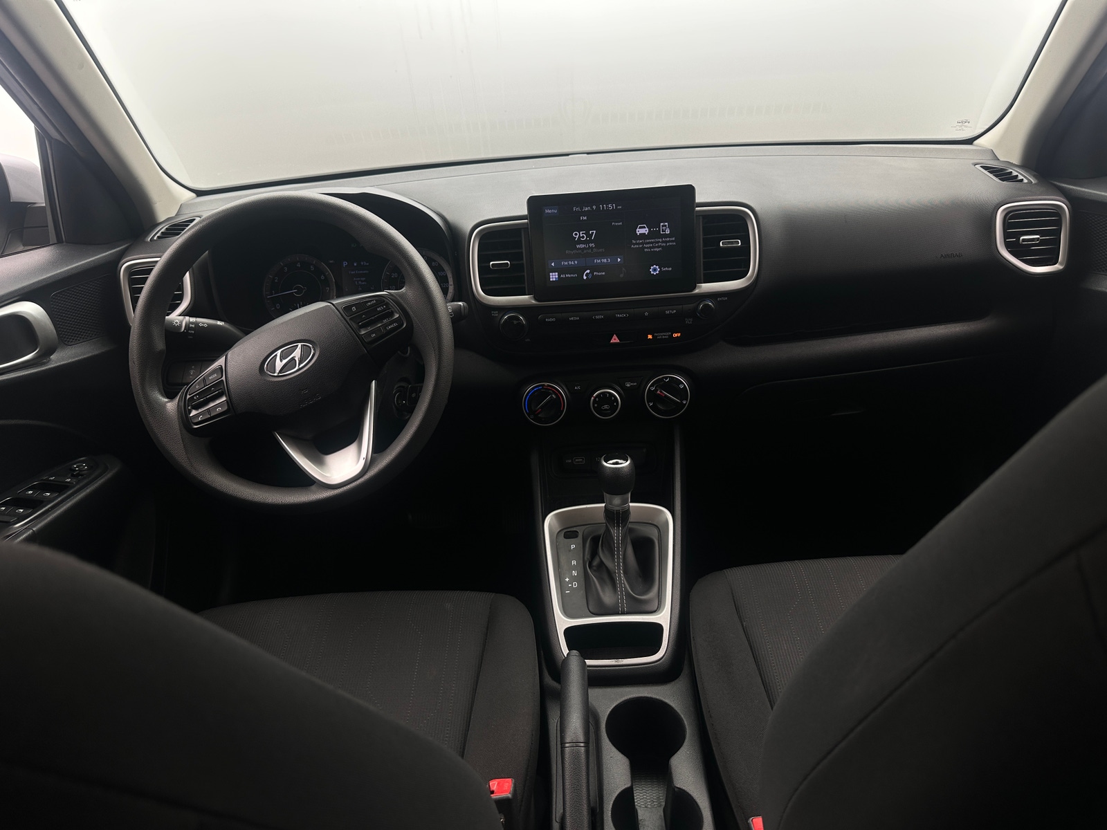 Thumbnail: 2022 Hyundai Venue - 3