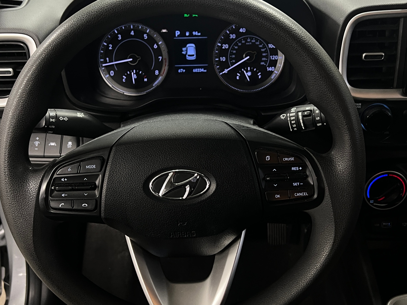 Thumbnail: 2022 Hyundai Venue - 5