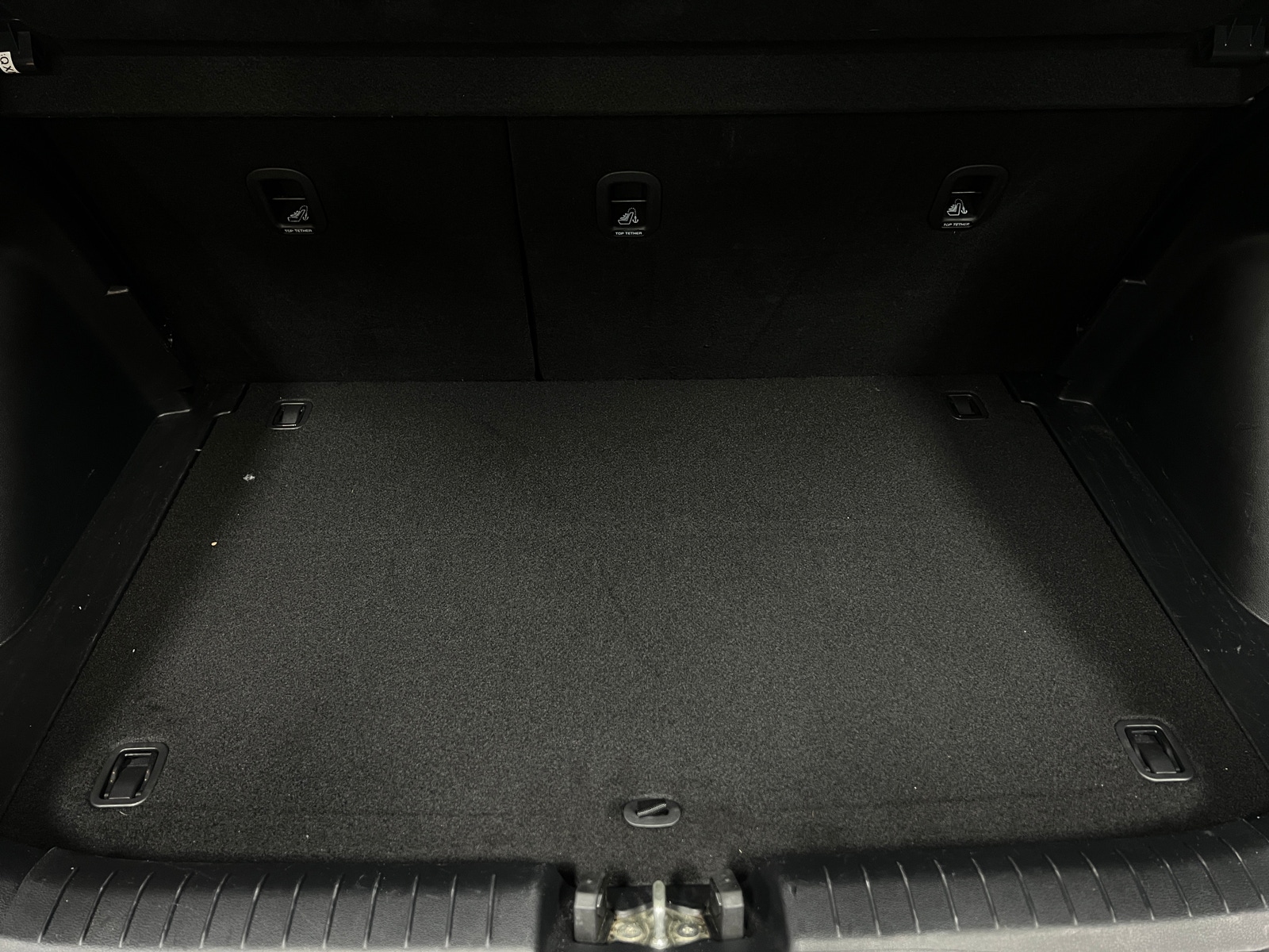 Thumbnail: 2022 Hyundai Venue - 7