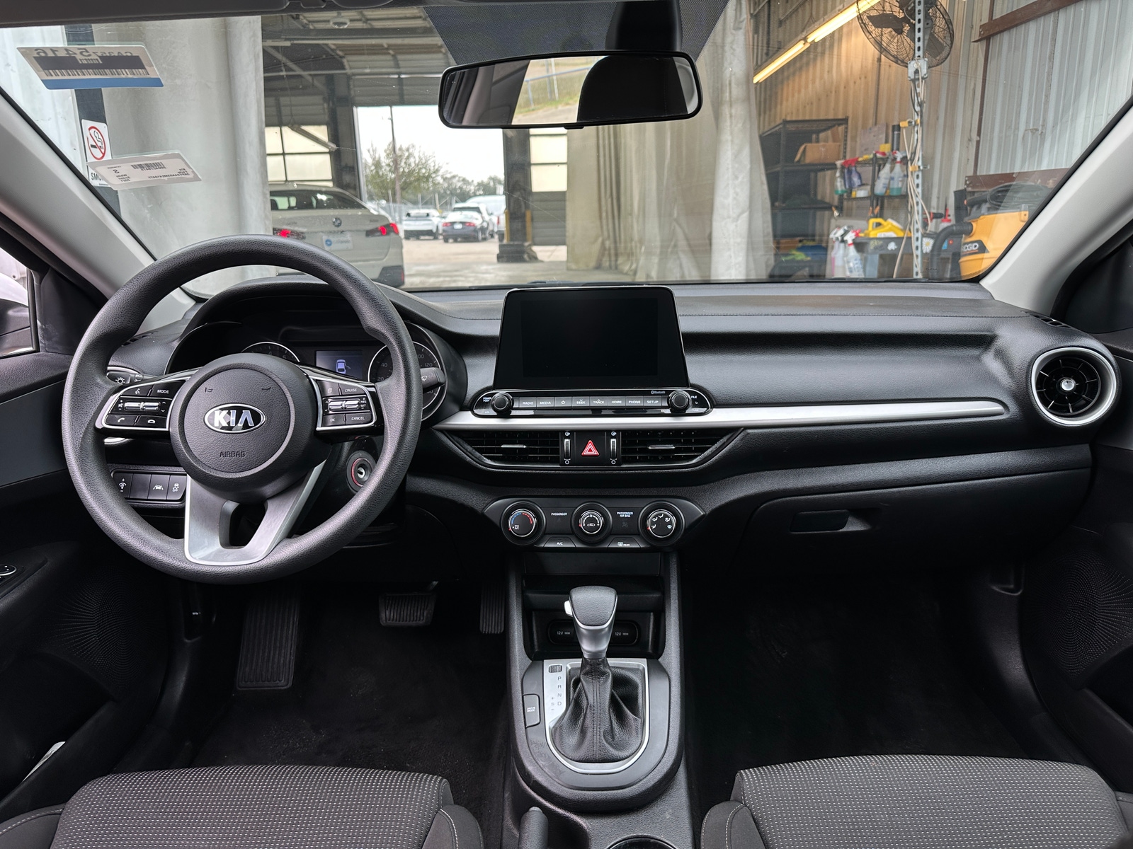 Thumbnail: 2021 Kia Forte - 3