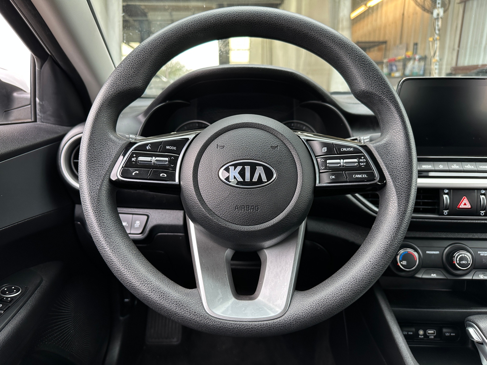 Thumbnail: 2021 Kia Forte - 5