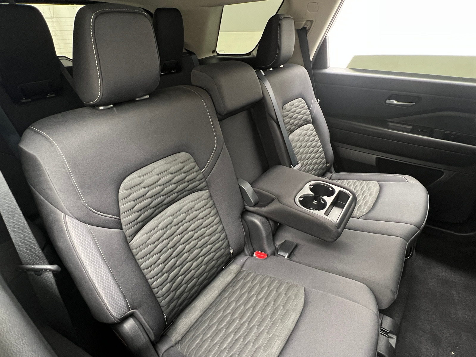 Thumbnail: 2022 Nissan Pathfinder - 6