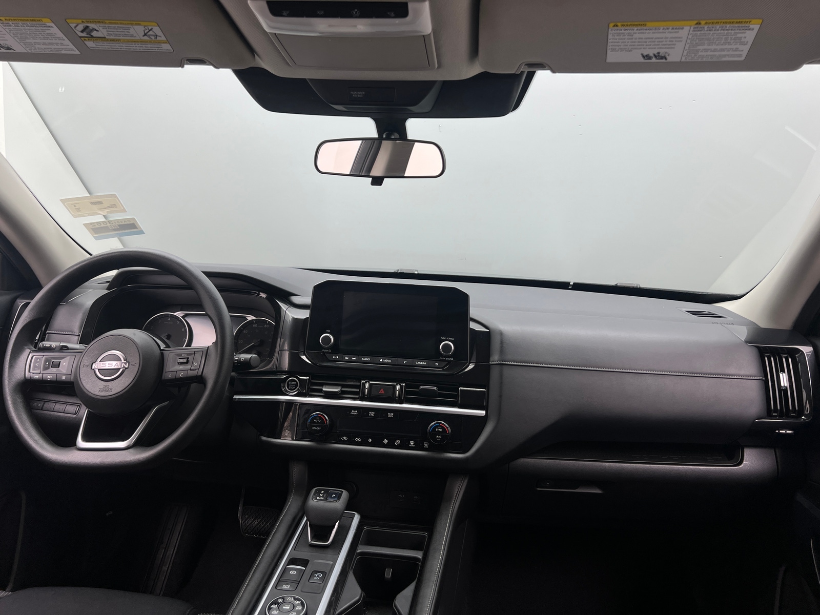 Thumbnail: 2022 Nissan Pathfinder - 3