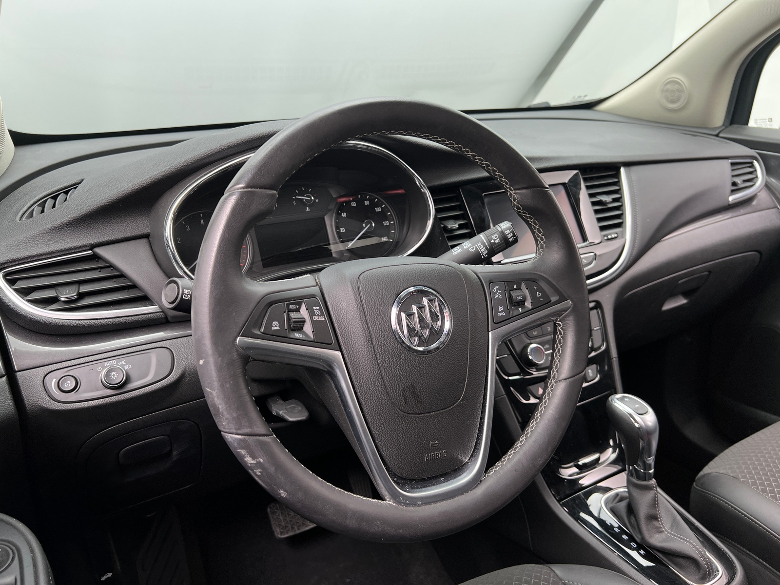 Thumbnail: 2022 Buick Encore - 4