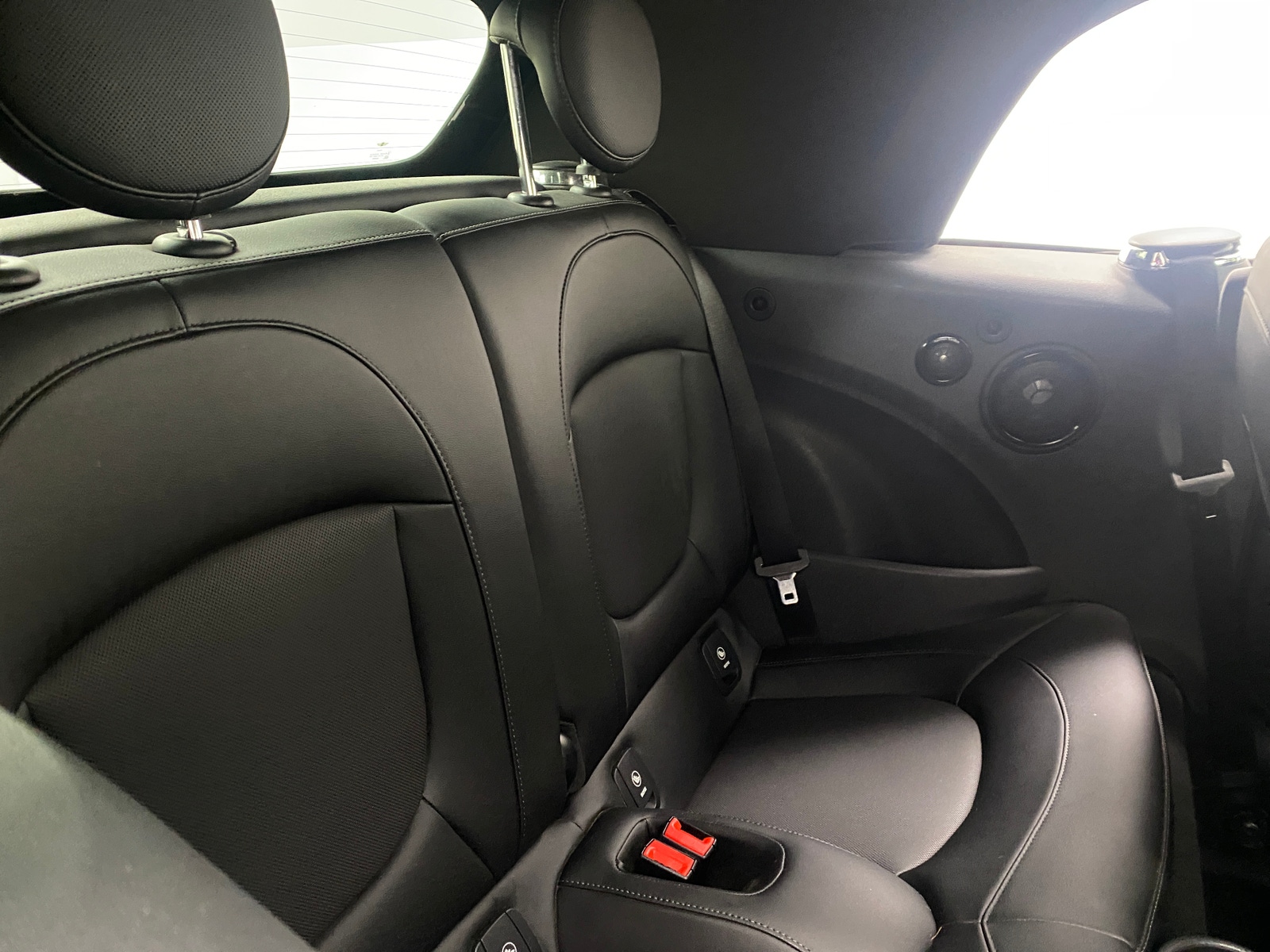 Thumbnail: 2017 MINI Cooper Convertible - 5