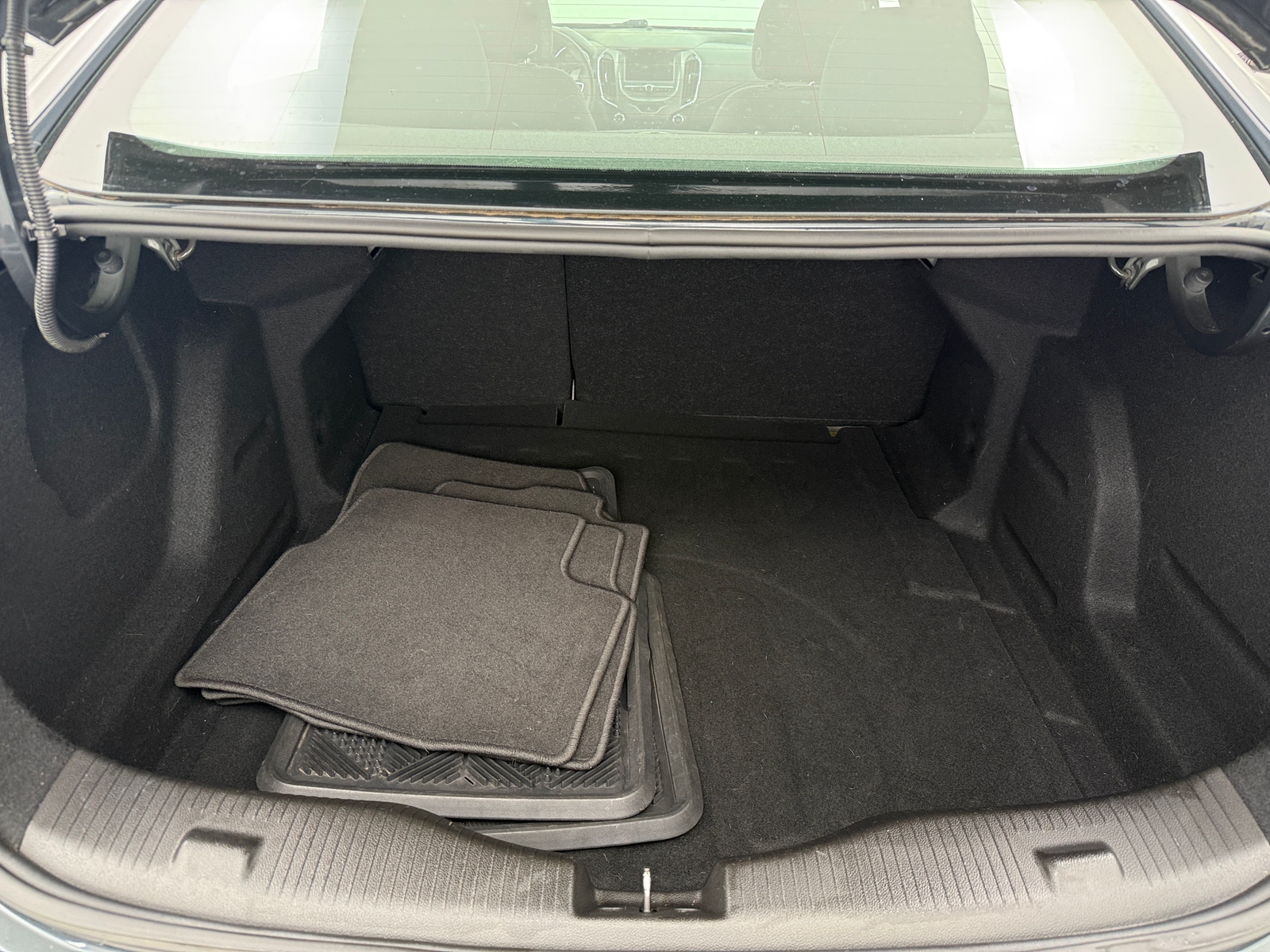 Thumbnail: 2018 Chevrolet Cruze - 7