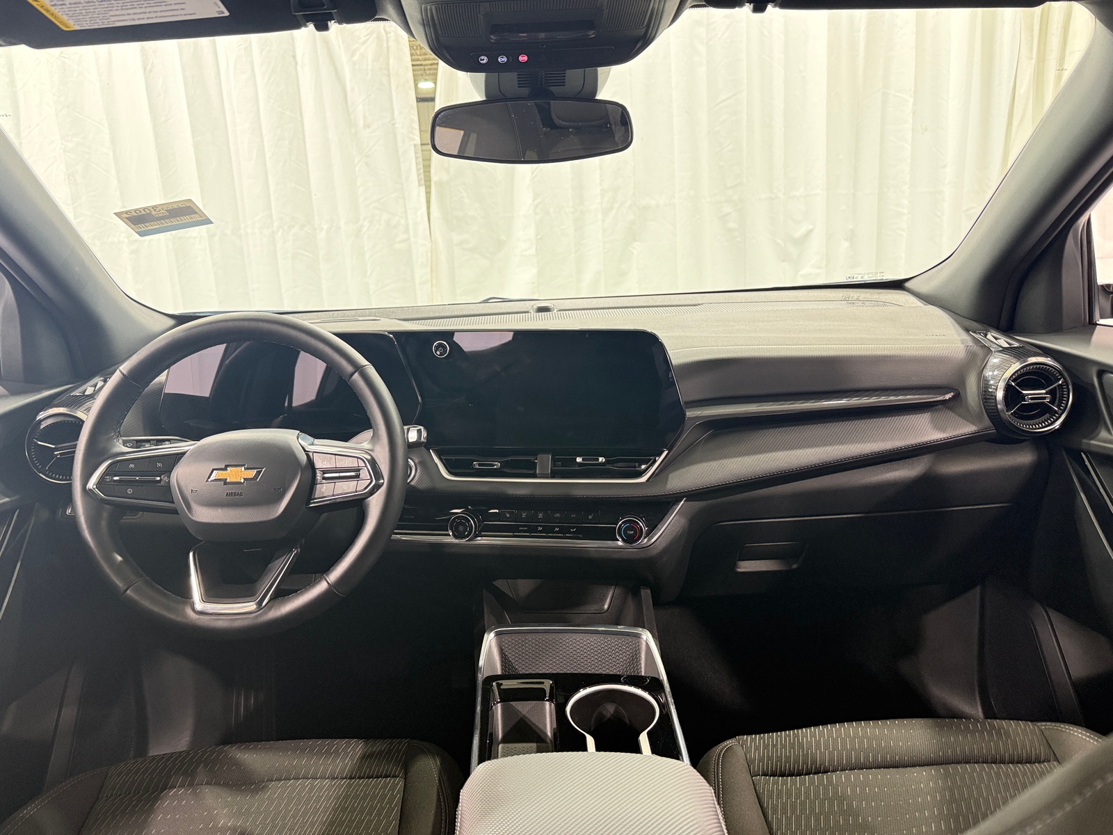 Thumbnail: 2025 Chevrolet Equinox - 3