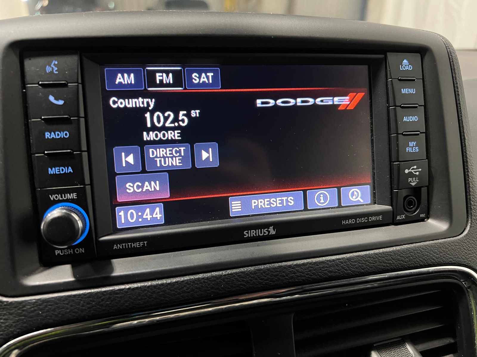 Thumbnail: 2019 Dodge Grand Caravan - 3