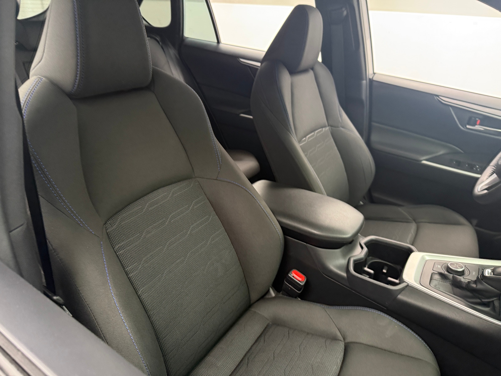 Thumbnail: 2024 Toyota RAV4 - 2