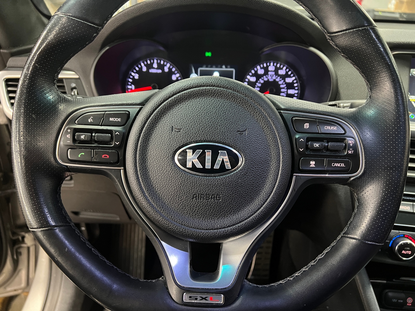 Thumbnail: 2016 Kia Optima - 4