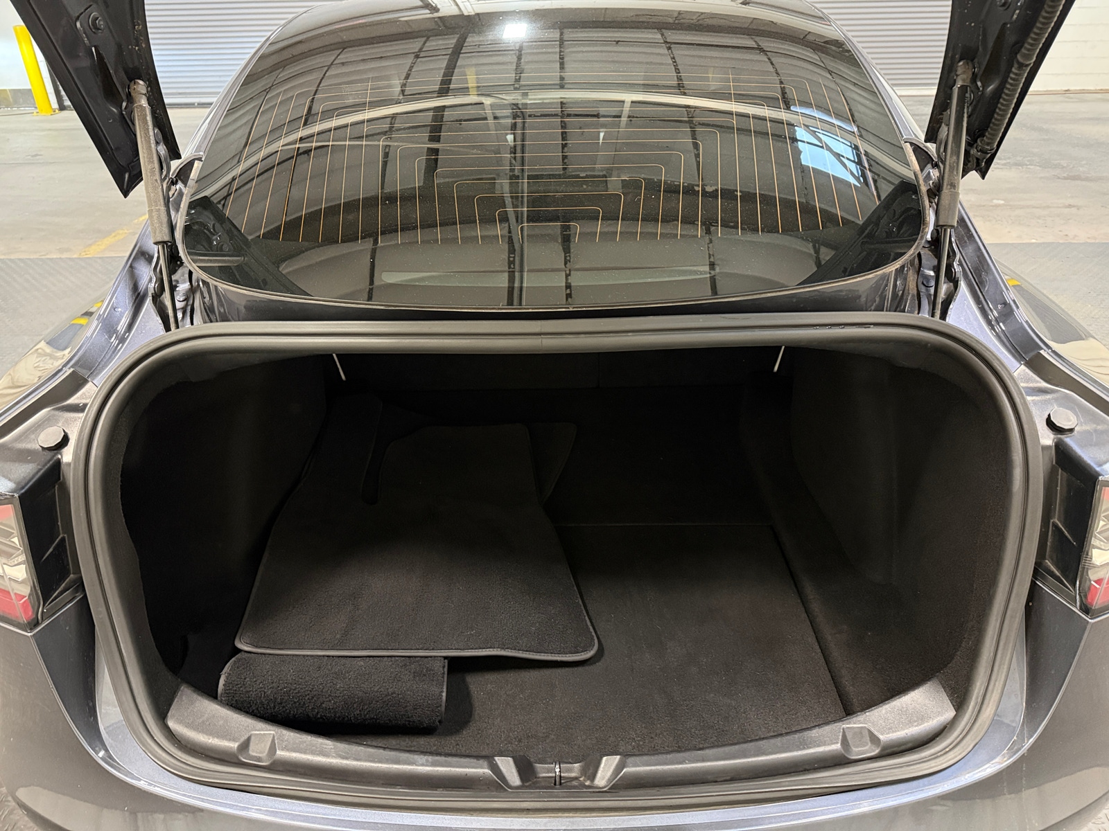 Thumbnail: 2020 Tesla Model 3 - 6