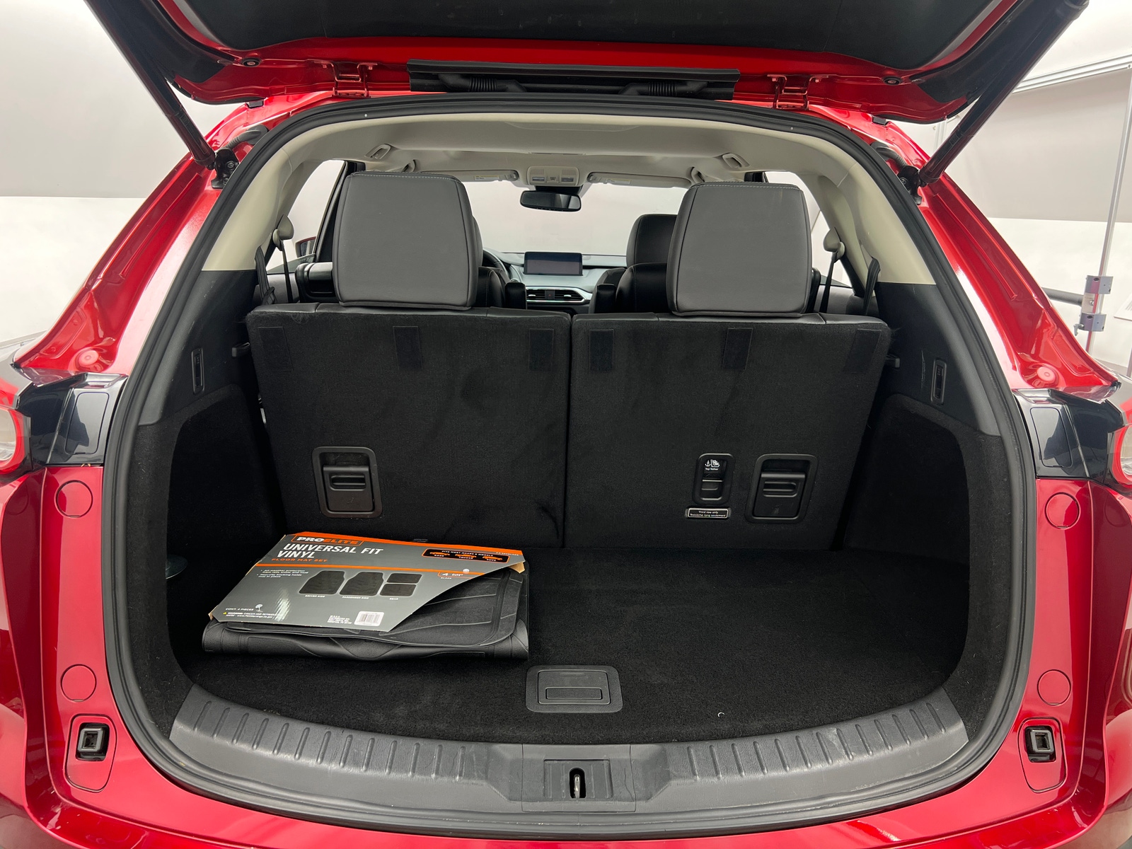 Thumbnail: 2023 Mazda CX-9 - 6