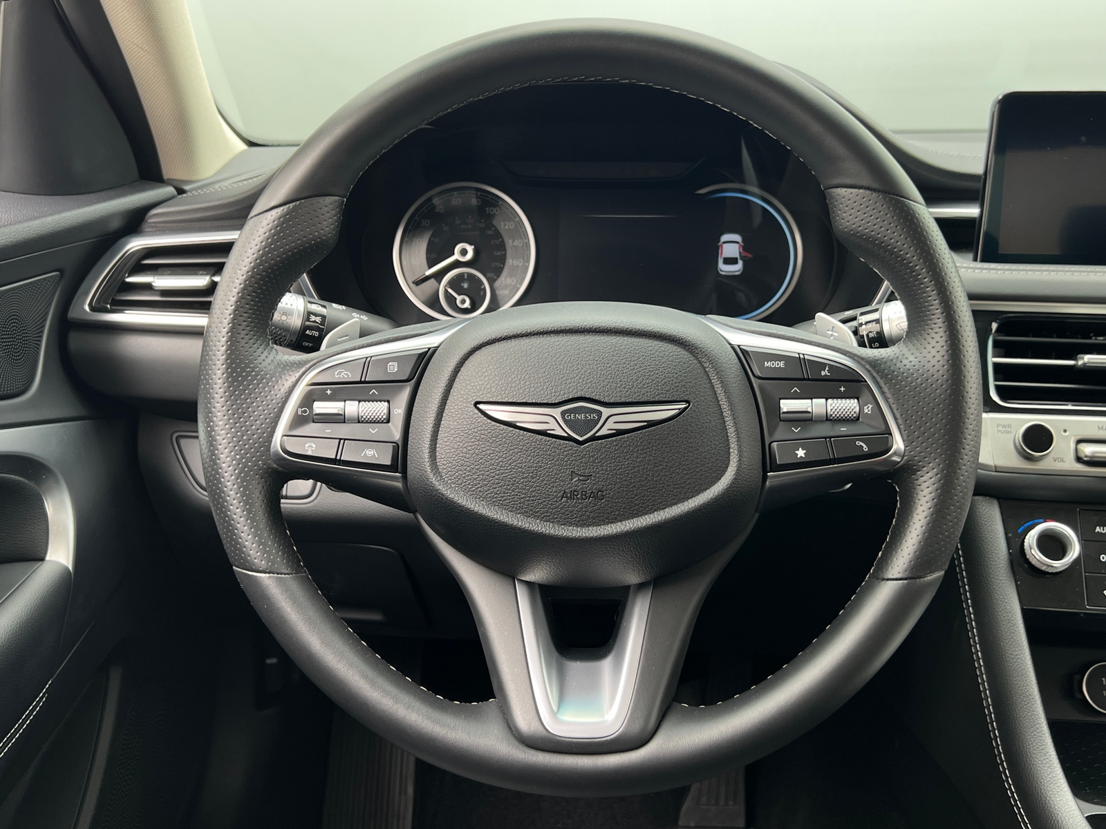 Thumbnail: 2025 Genesis G70 - 4