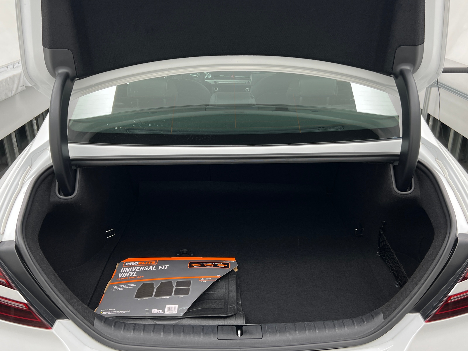 Thumbnail: 2025 Genesis G70 - 6