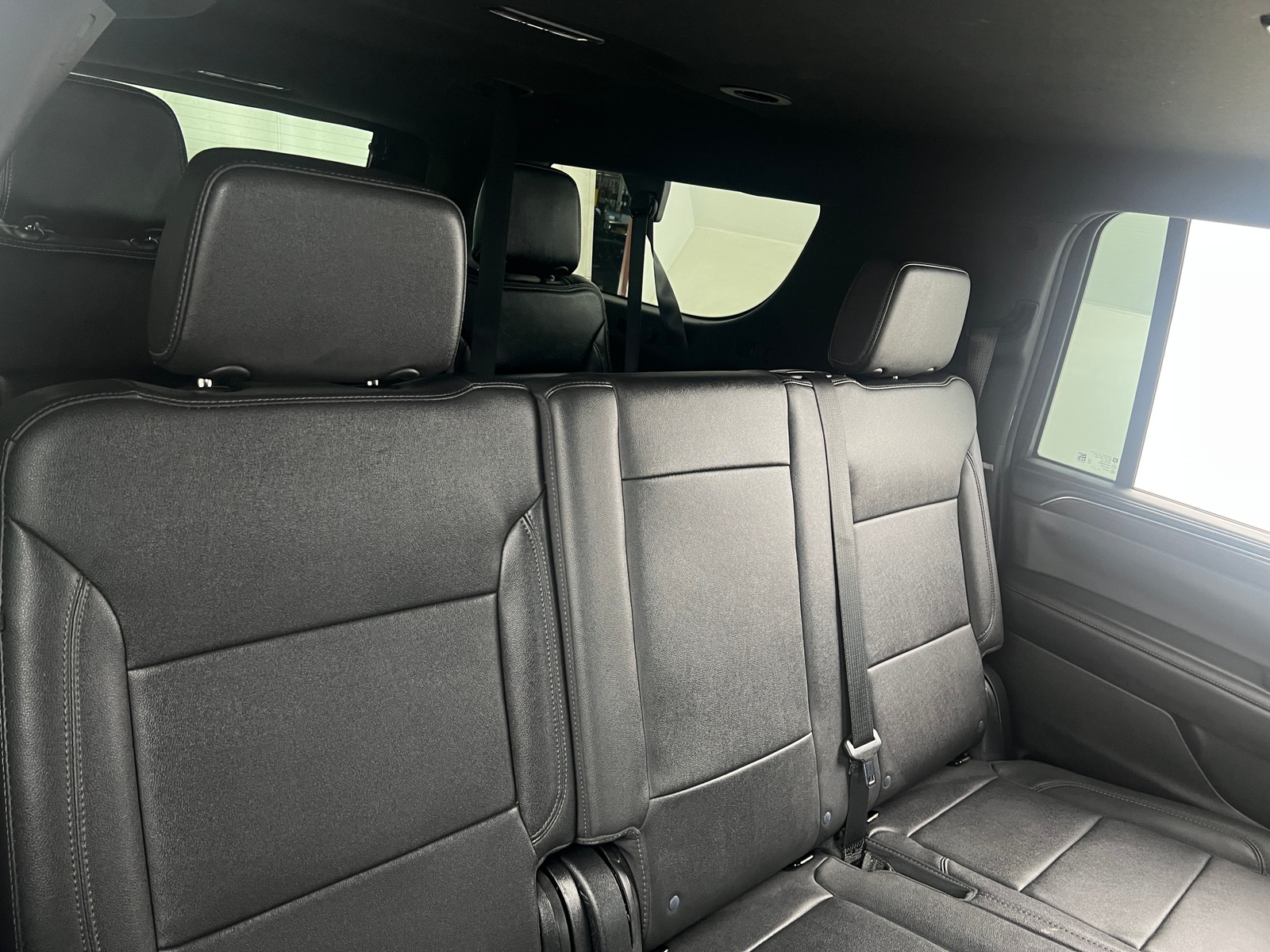 Thumbnail: 2022 GMC Yukon XL - 6