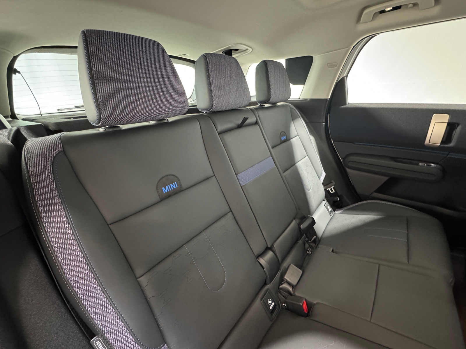 Thumbnail: 2025 MINI Cooper Countryman - 5