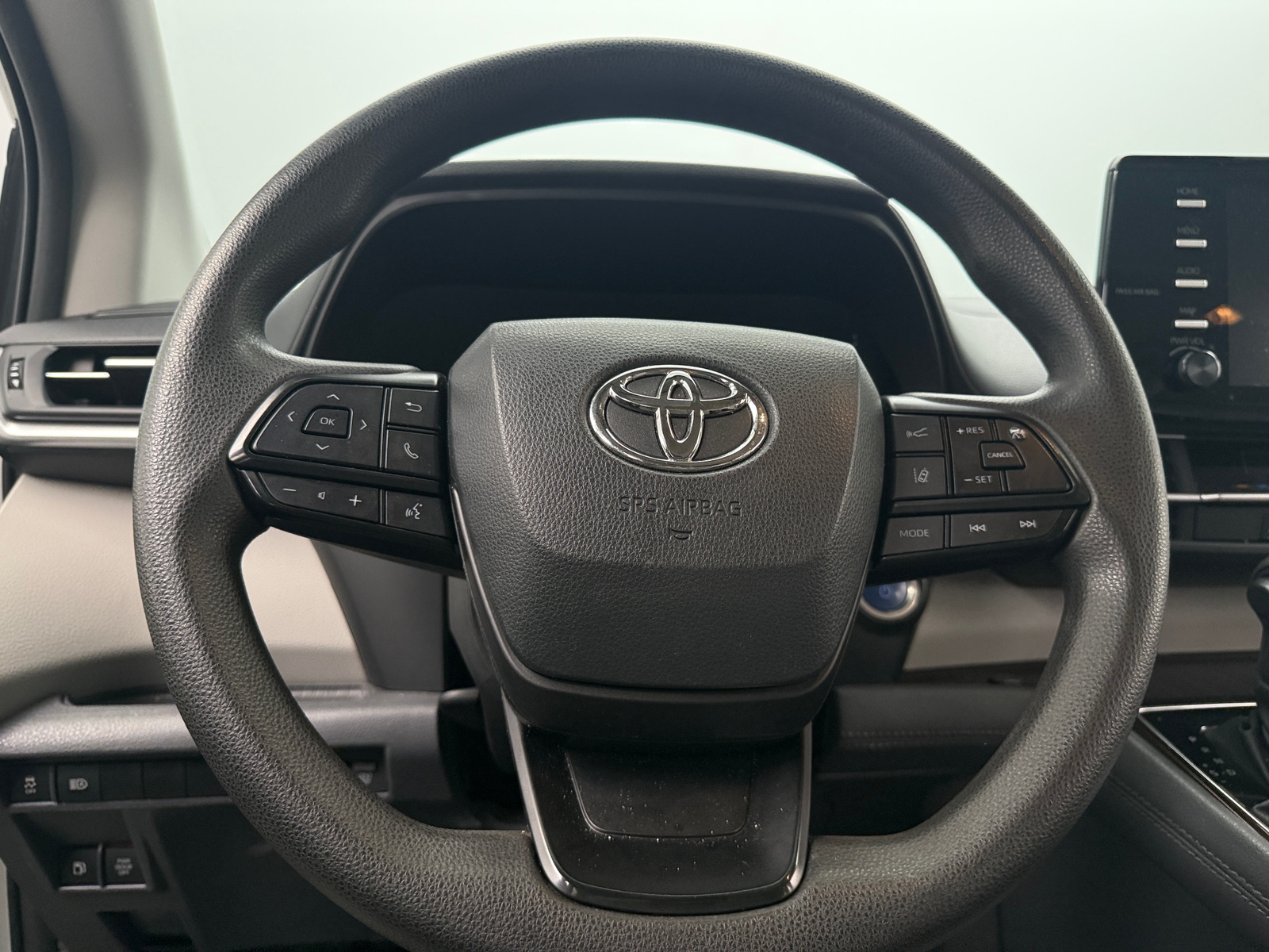 Thumbnail: 2023 Toyota Sienna - 5