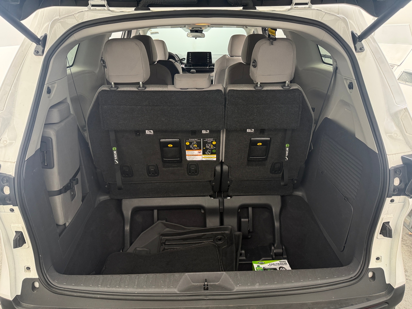 Thumbnail: 2023 Toyota Sienna - 7