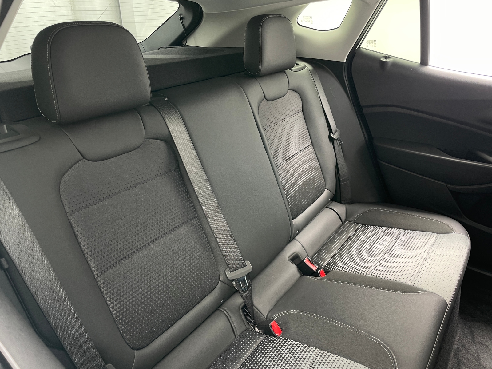 Thumbnail: 2025 Chevrolet Trax - 6