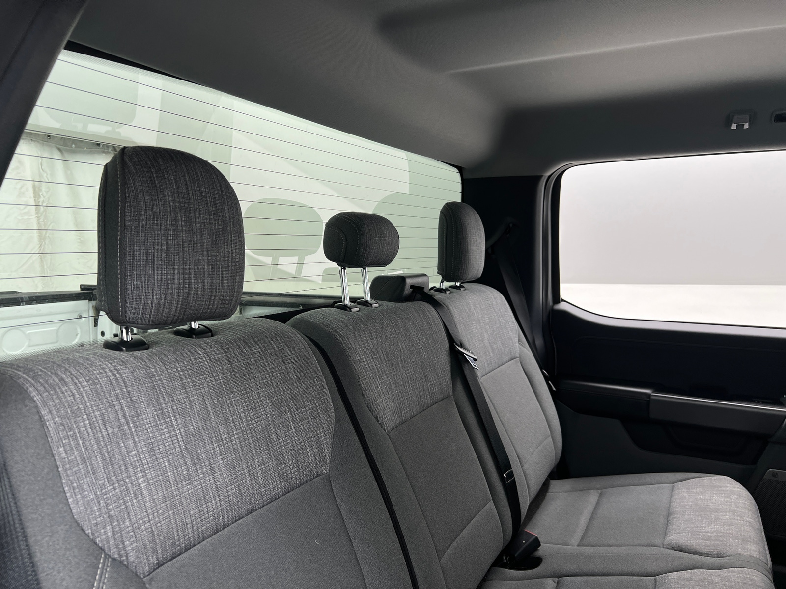 Thumbnail: 2021 Ford Econoline - 6