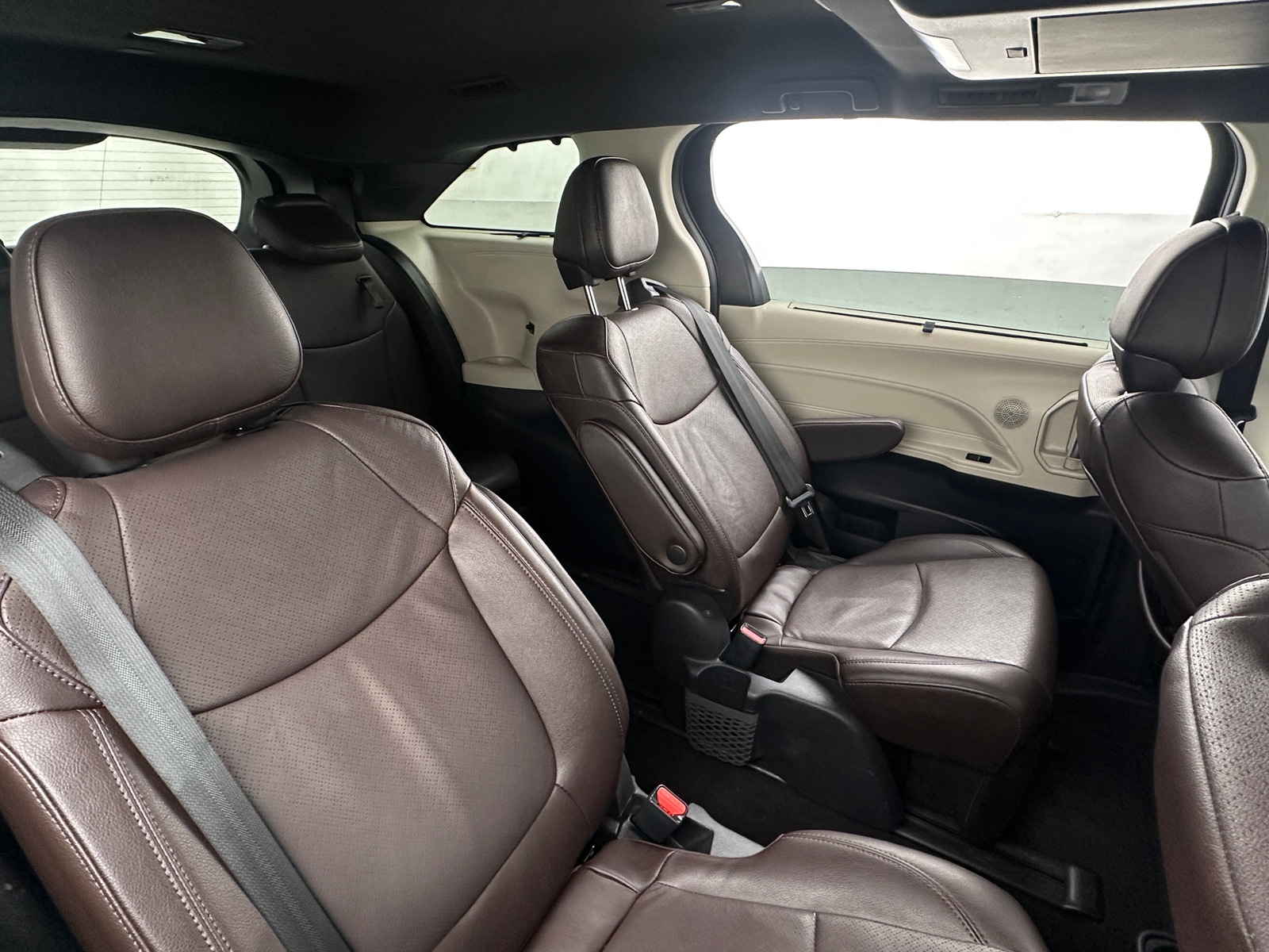 Thumbnail: 2023 Toyota Sienna - 5