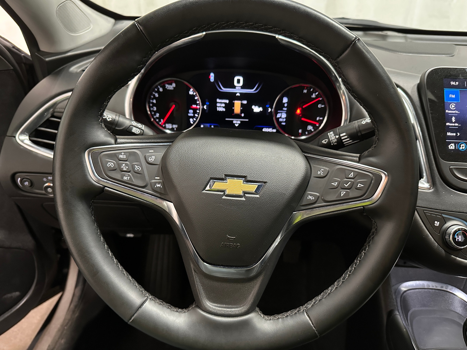 Thumbnail: 2024 Chevrolet Malibu - 4