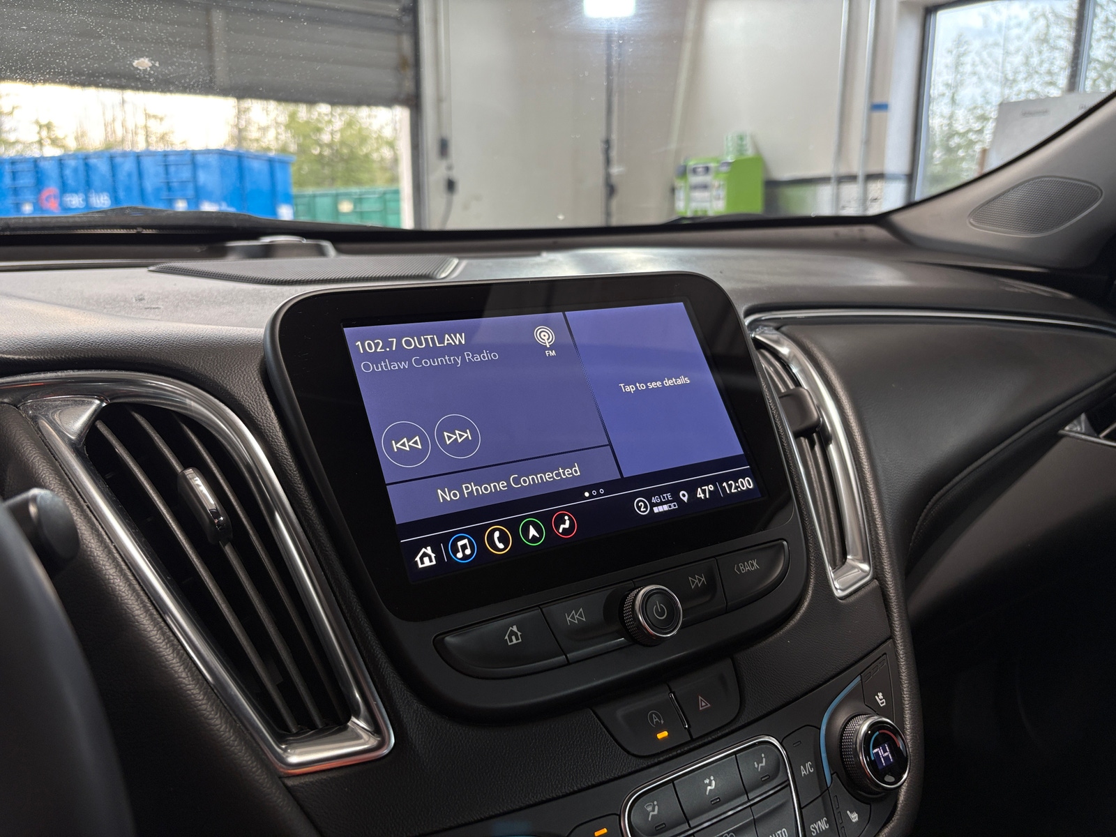 Thumbnail: 2024 Chevrolet Malibu - 3