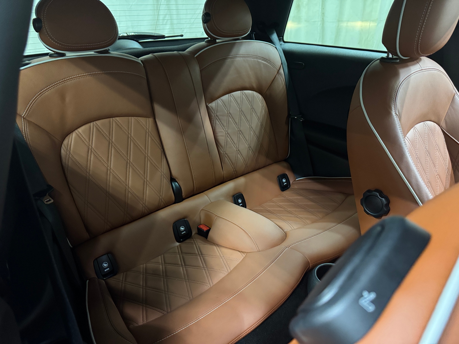 Thumbnail: 2022 MINI Cooper Hardtop - 5