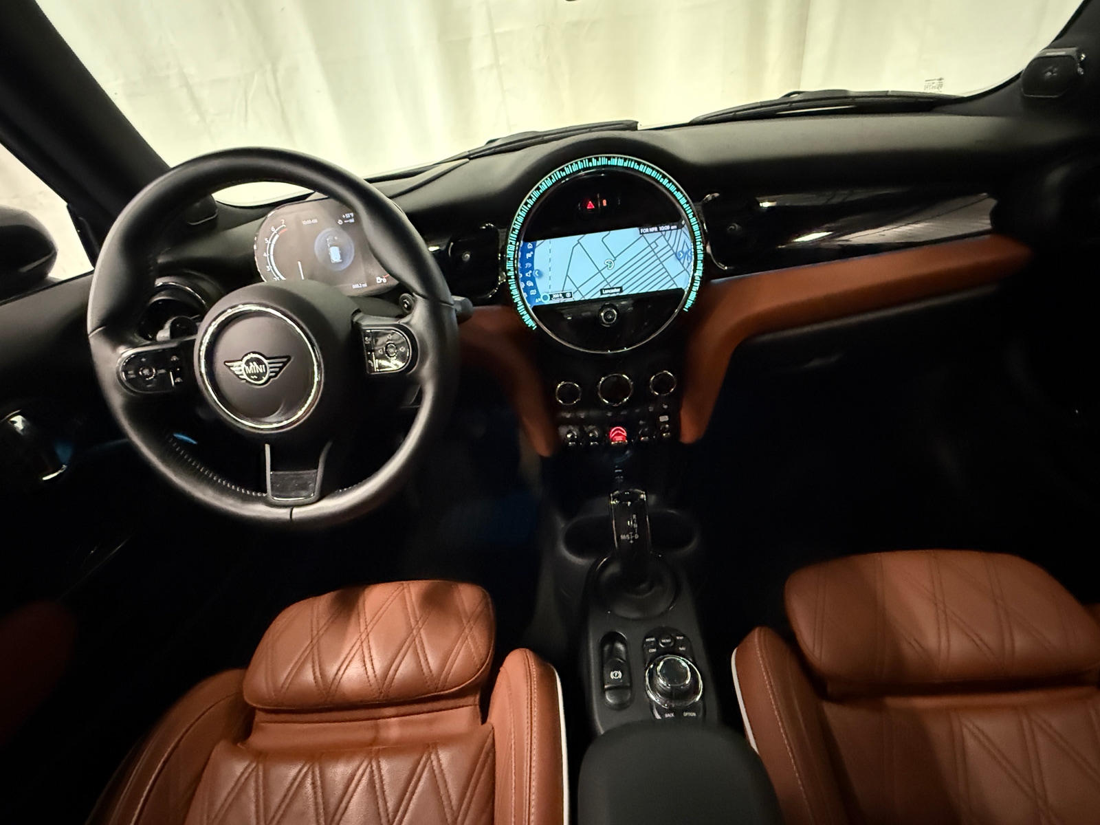 Thumbnail: 2022 MINI Cooper Hardtop - 2