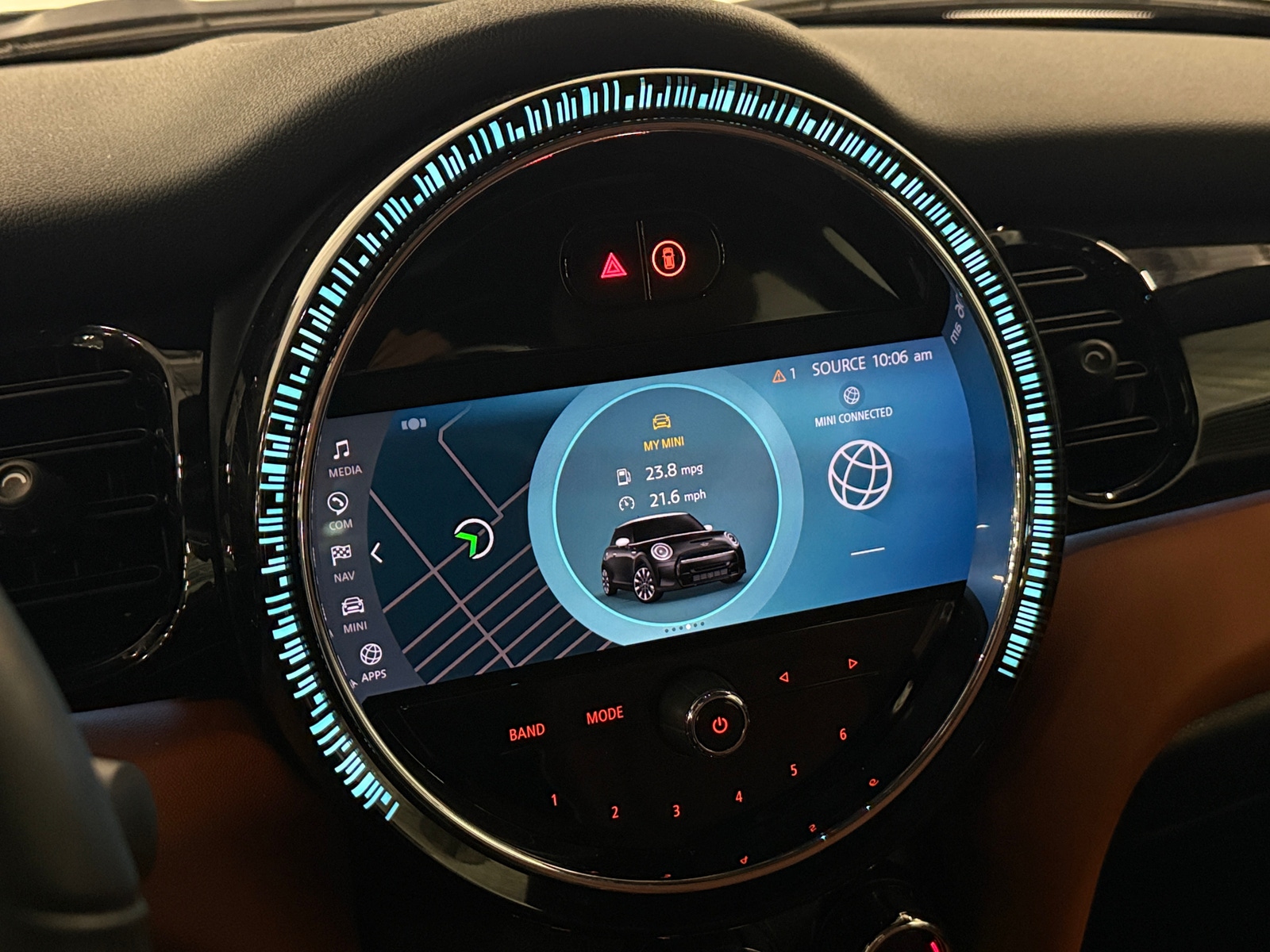 Thumbnail: 2022 MINI Cooper Hardtop - 3