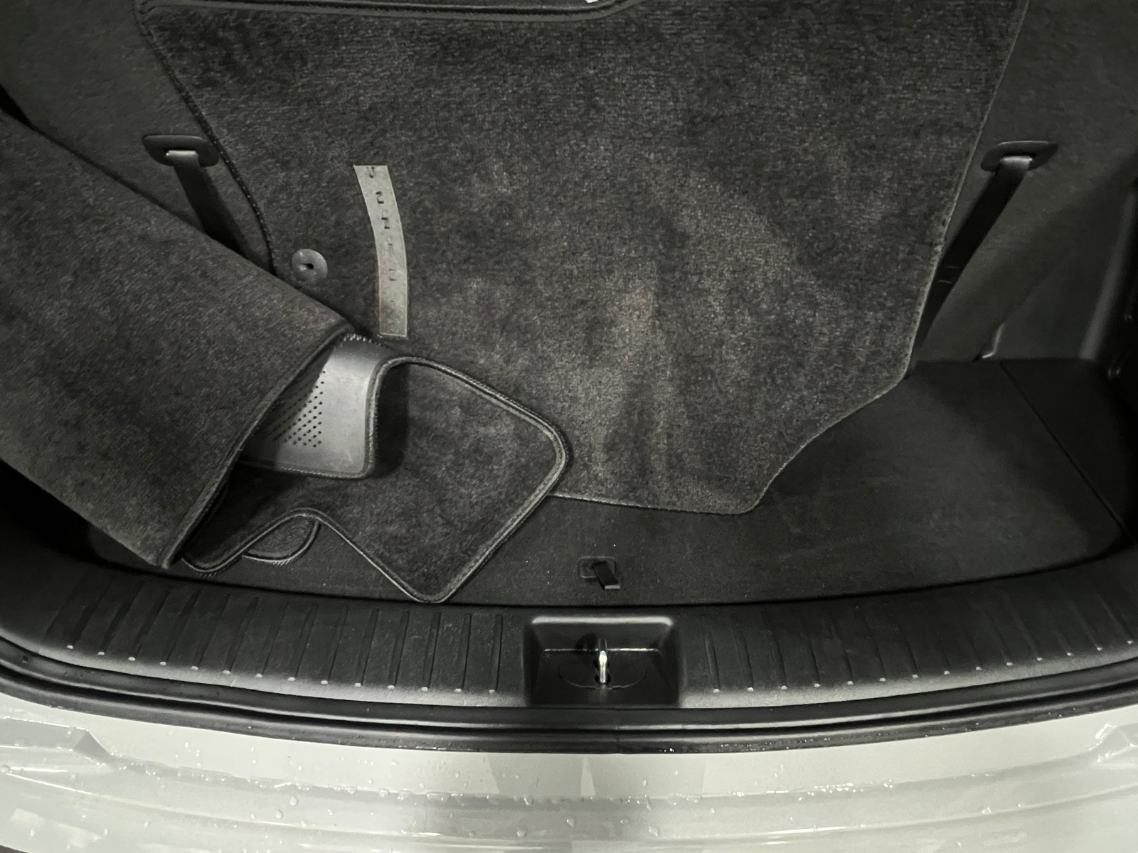 Thumbnail: 2023 Kia Sorento - 6