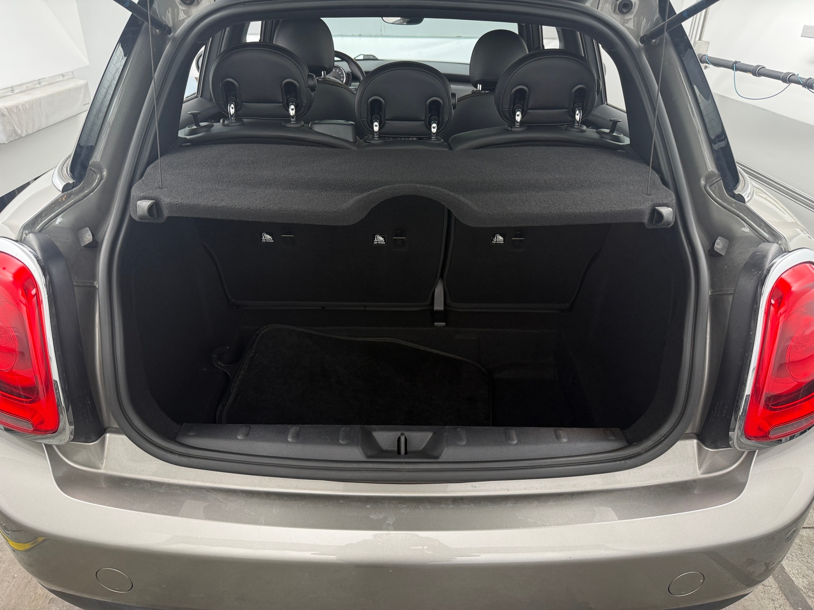 Thumbnail: 2020 MINI Cooper Hardtop - 6