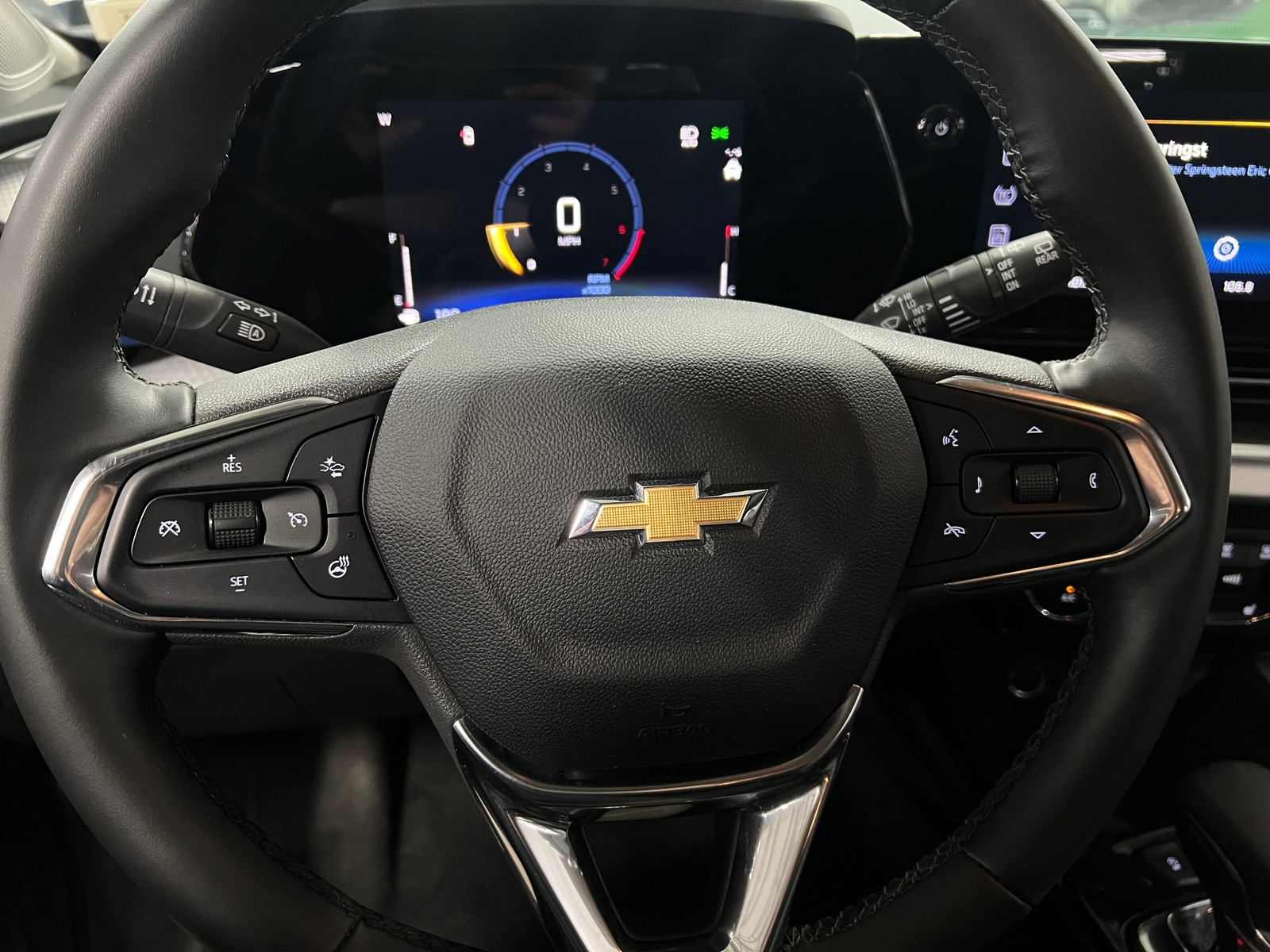 Thumbnail: 2025 Chevrolet Trax - 5