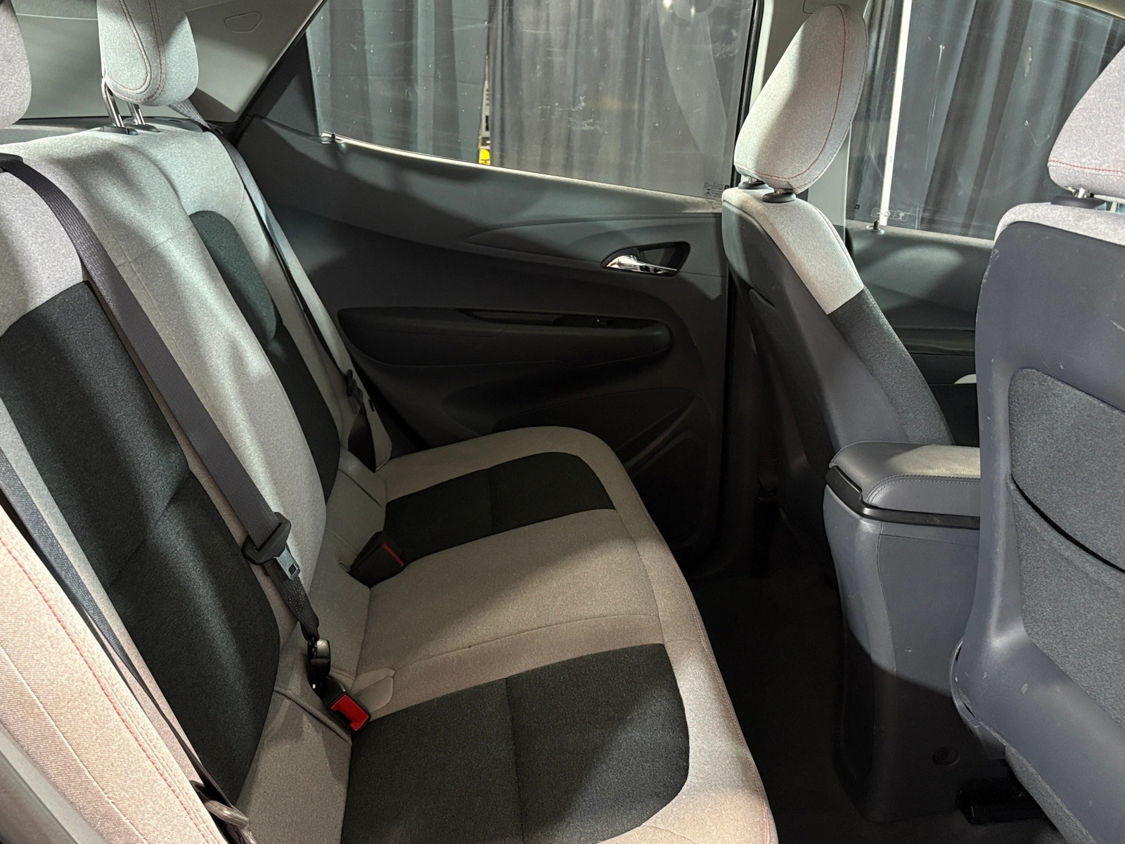 Thumbnail: 2017 Chevrolet Bolt EV - 6