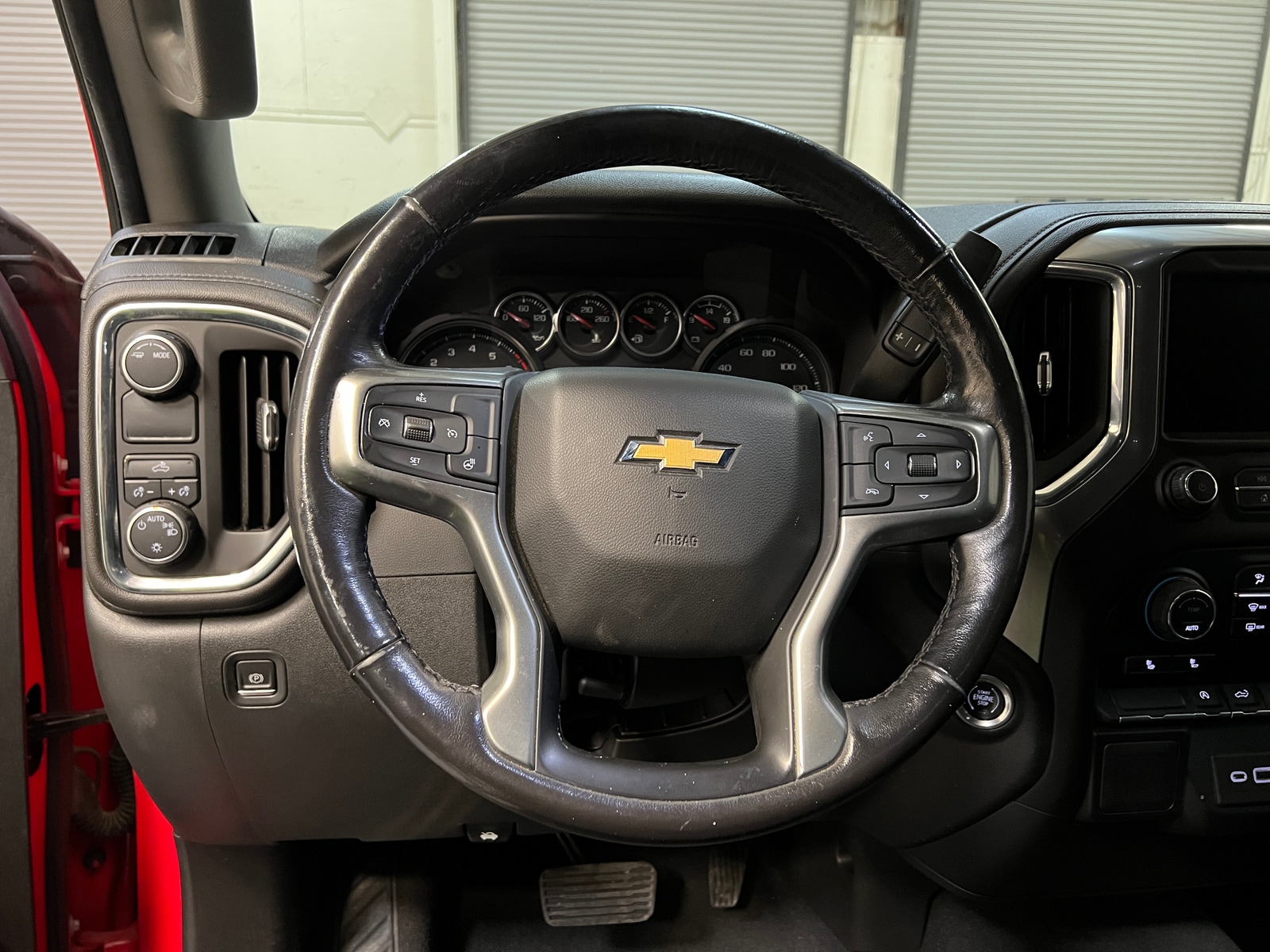 Thumbnail: 2022 Chevrolet Silverado 1500 - 5