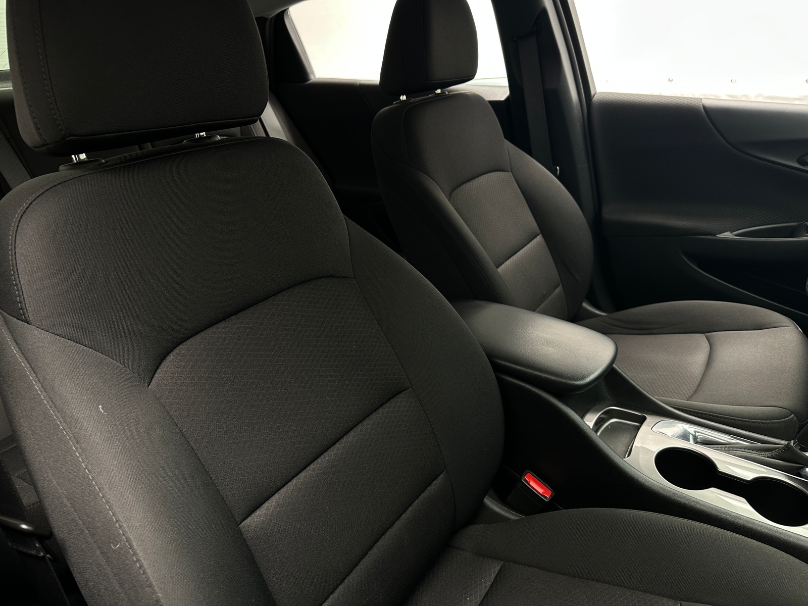 Thumbnail: 2020 Chevrolet Malibu - 2