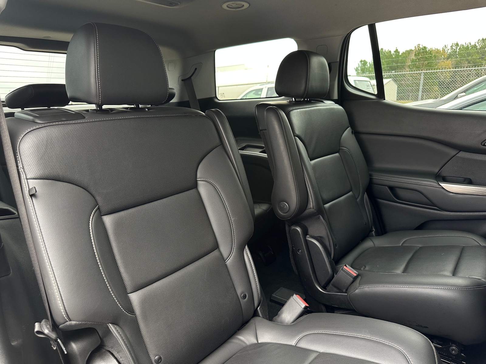 Thumbnail: 2023 GMC Acadia - 5